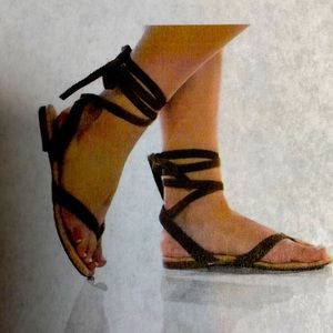 Steve Madden Brown Suede Sandals size 8